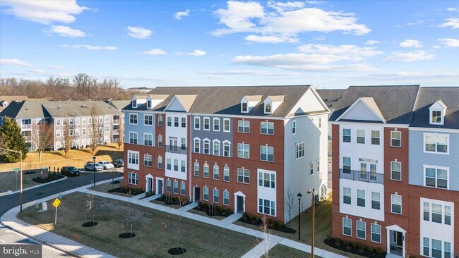 Building Photo - 7738 Port Capital Dr