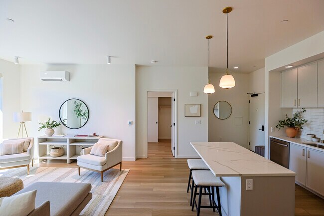 Building Photo - The Richmond Residences