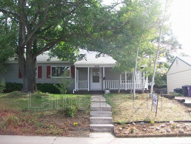 Building Photo - 1818 S Dahlia St