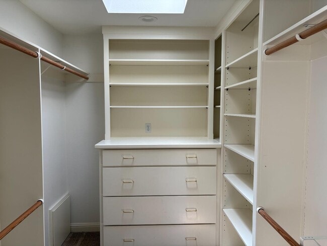 Building Photo - 1251 Bellair Way