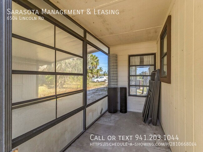 Building Photo - 6504 Lincoln Rd