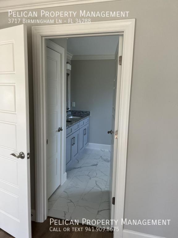 Building Photo - 3717 Birmingham Ln