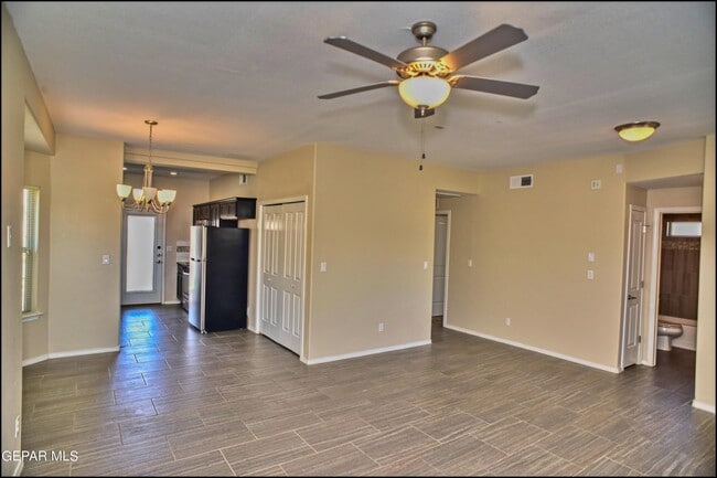 Building Photo - 452 Isaias Ave.