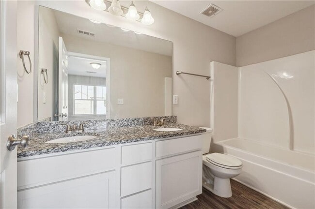 Building Photo - 4420 Pinscher St