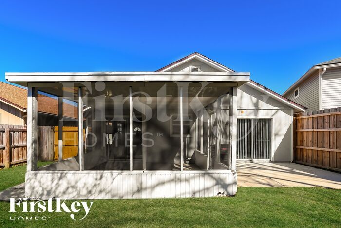 Building Photo - 6736 Newgate Cir E