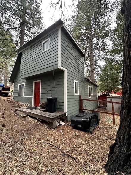 Building Photo - 32064 Hunsaker Way