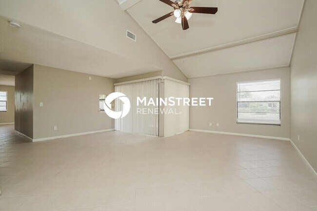 Building Photo - 3 Bedroom Pet-Friendly Home in CAPE CORAL, FL with Main Street Renewal