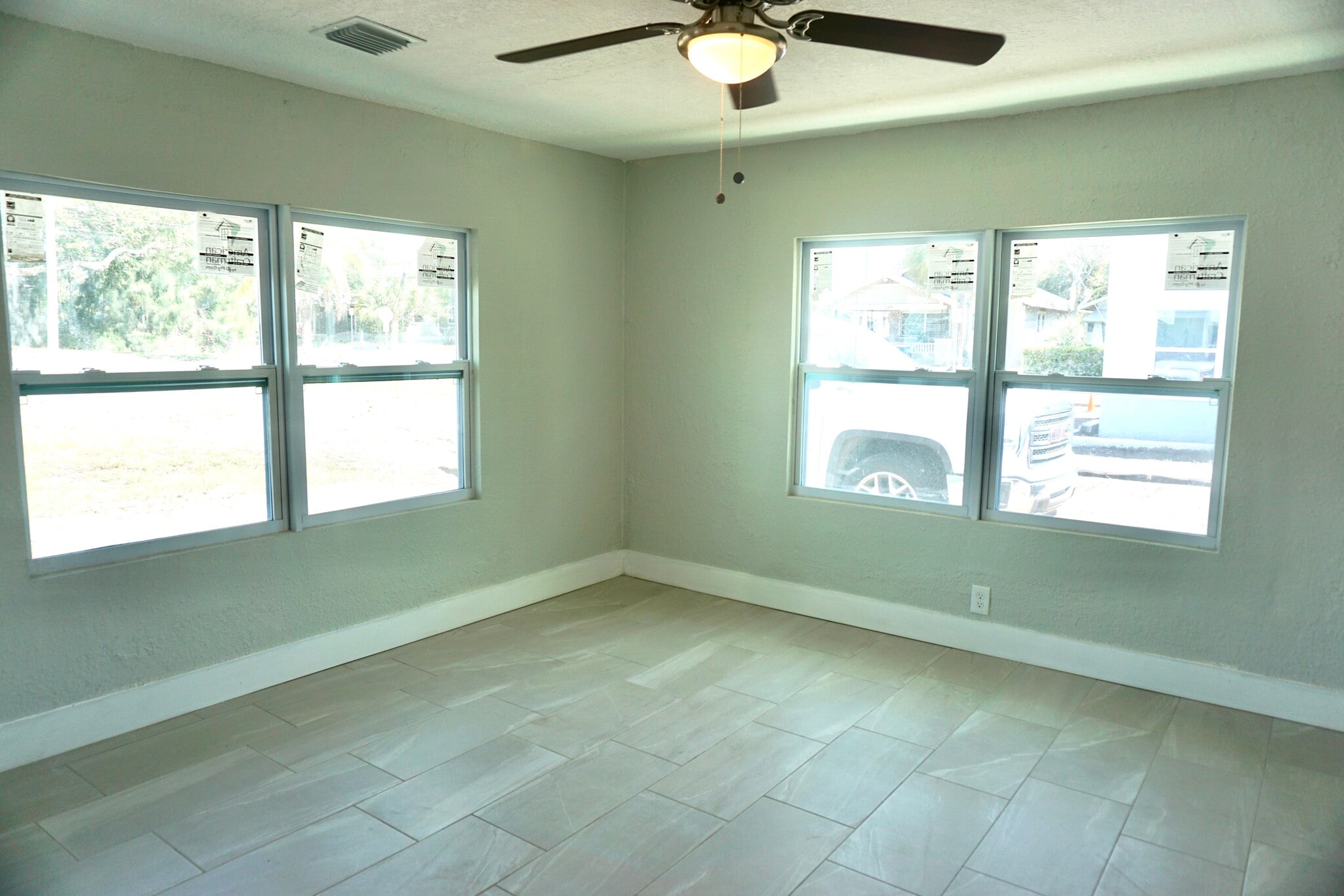 Building Photo - 506 Engman St