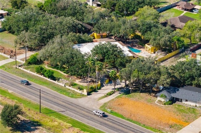 Building Photo - 41 N Ware Rd