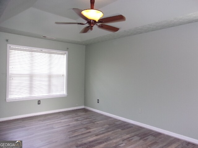 Building Photo - 340 Twin Point Way