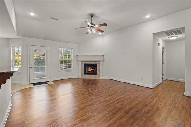 Building Photo - 3806 W Tanyard Dr