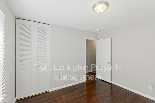 Building Photo - 604 Hi Crest Dr