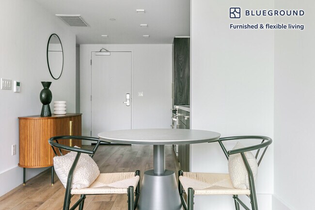 Building Photo - 1288 Howard St