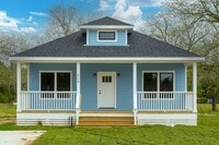 Building Photo - 226 N Dixie St