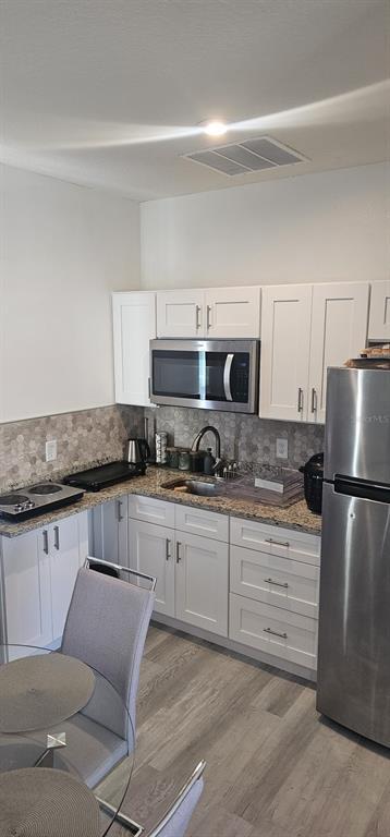 Building Photo - 15370 Arcadia Blf Lp