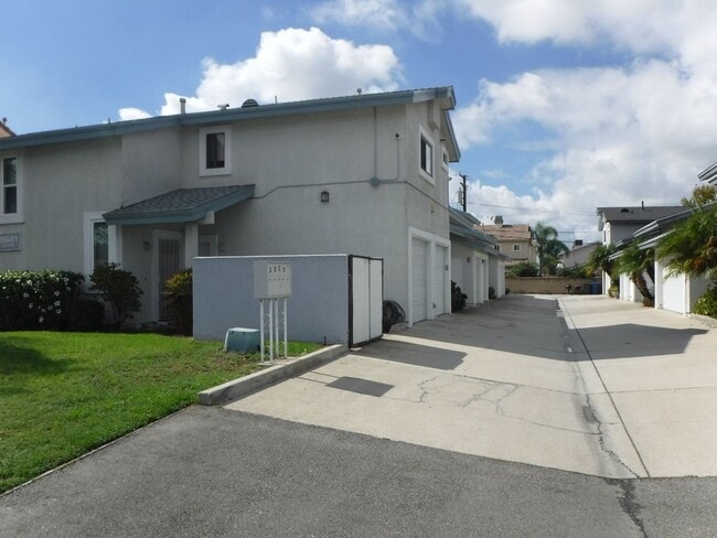 Building Photo - 8641 Moody St