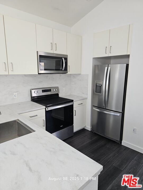 Building Photo - 3416 W 74th St