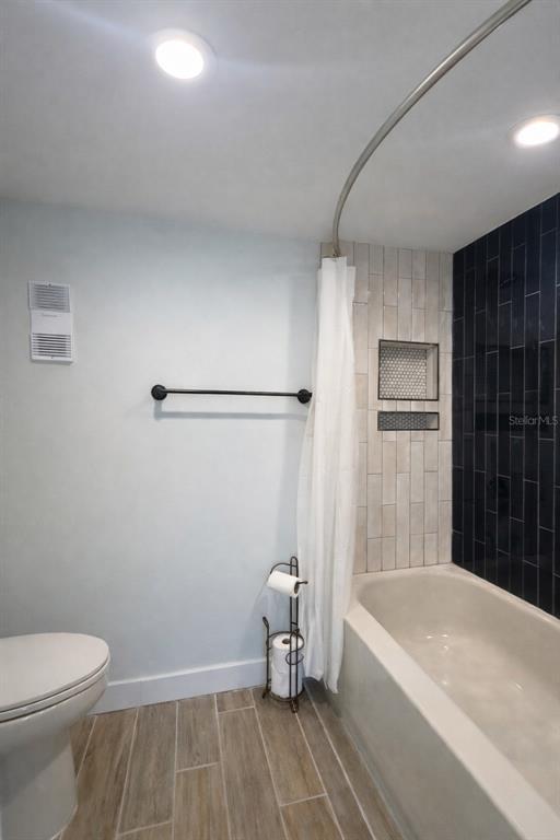 Building Photo - 500 Treasure Island Causeway