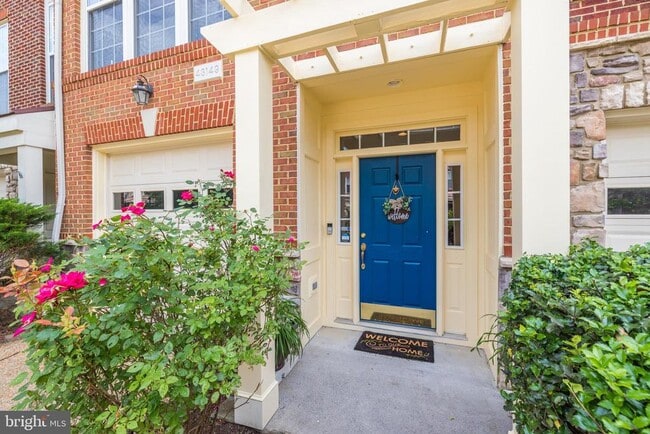 Building Photo - 43149 Crosswind Terrace