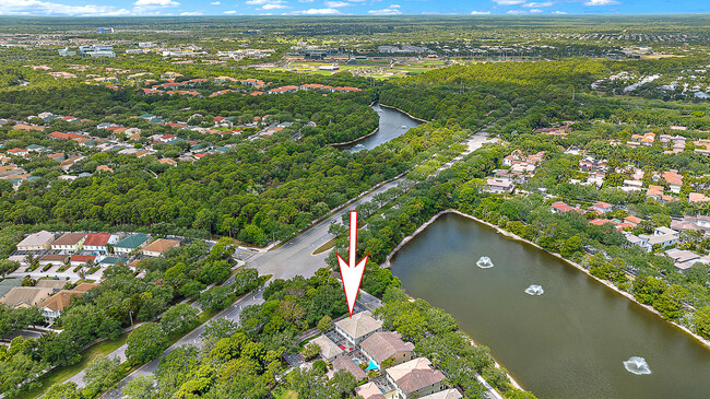 Building Photo - 107 Rivinia Dr