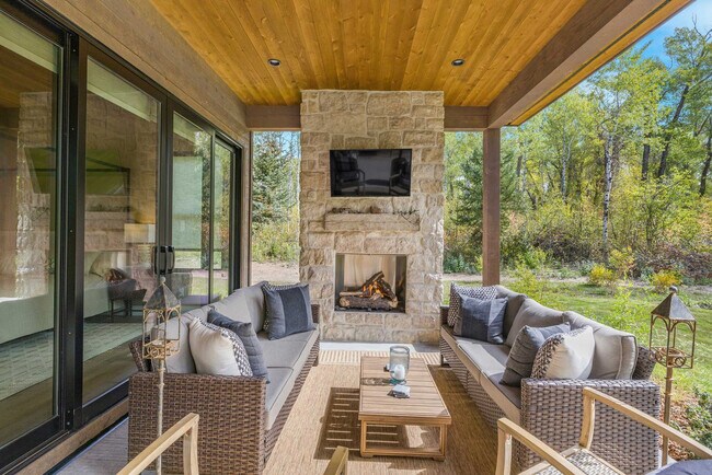 Building Photo - 2657 Telemark Trail
