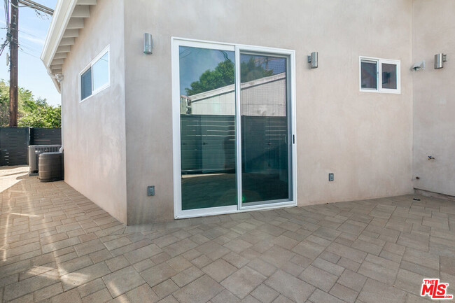 Building Photo - 21037 Costanso St