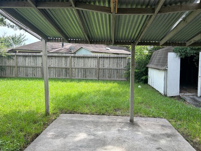 Building Photo - 24011 Goodfellow Dr