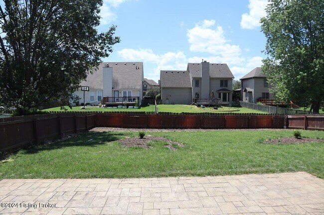Building Photo - 10129 Spring Gate Dr