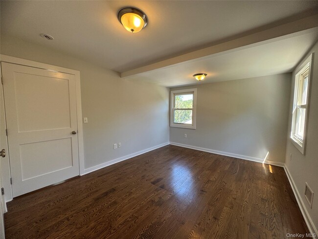 Building Photo - 20 Upper Depew Ave