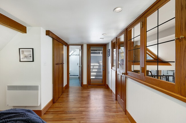 Building Photo - 3110 Portage Bay Pl E