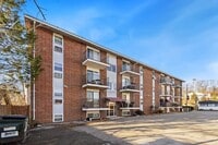 Building Photo - 36 Essex St