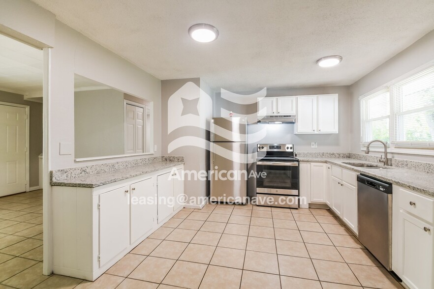 Building Photo - 3924 Elmonte Ct