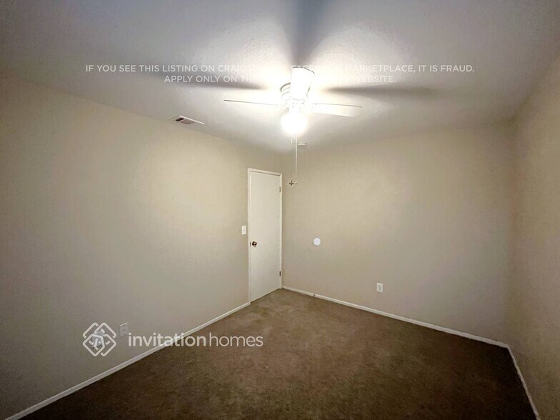 Building Photo - 1573 Owens Valley Dr