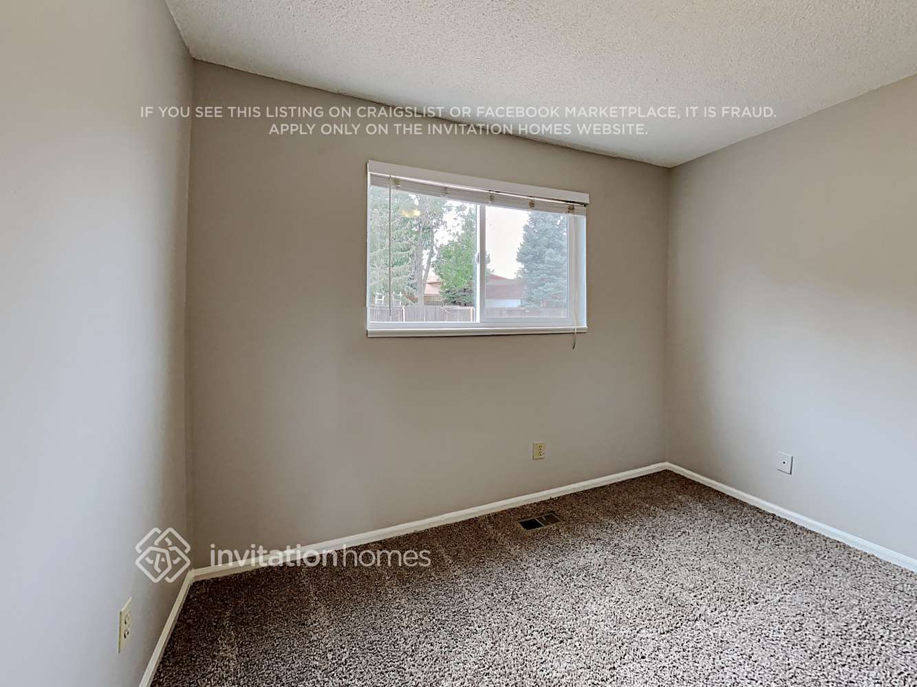 Building Photo - 2853 S Biscay Ct