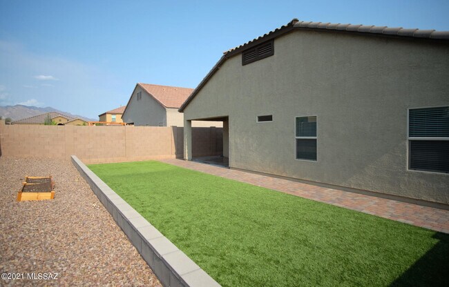 Building Photo - 3462 W Ringtail Den Way