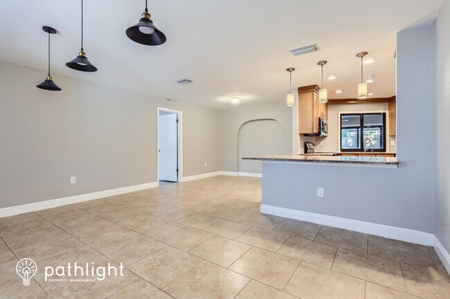 Building Photo - 2883 Mandarin Place, Palm Harbor, FL, 34684