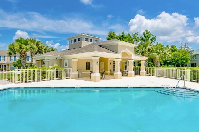 Building Photo - 1342 Hampton Park Ln