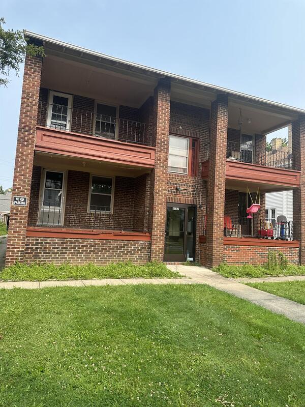 Building Photo - 1557 Cohassett Ave