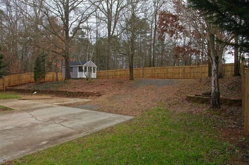 Building Photo - Beautiful Home with Spacious Open Floor Plan