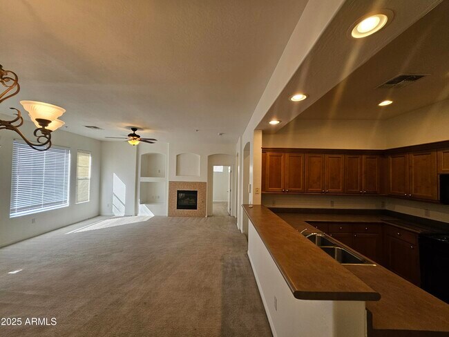 Building Photo - 19475 N Grayhawk Dr