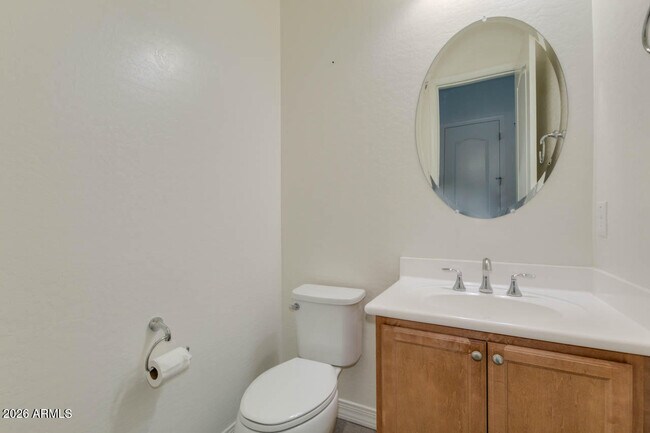 Building Photo - 7332 E Vista Bonita Dr