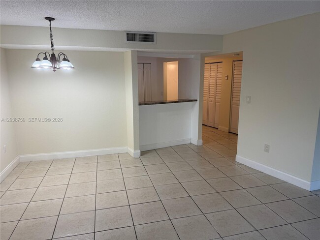 Building Photo - 4235 N University Dr