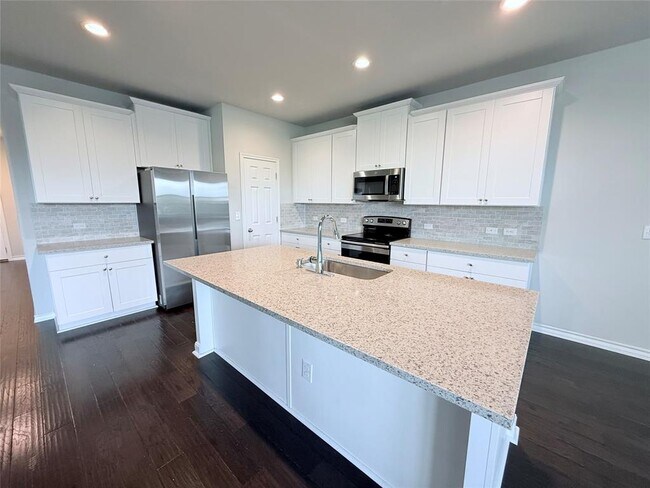 Building Photo - 1305 Eagle Ridge Trail