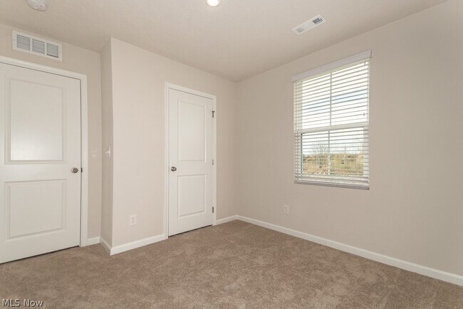 Building Photo - 578 Cherrywood Ln