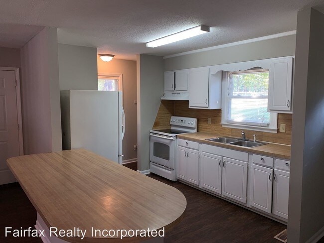 Building Photo - 3 br, 2 bath House - 3221 Dearborn Drive