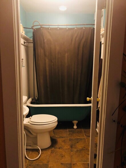 Building Photo - 6592 Moores Mill Rd