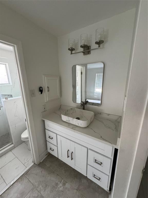 Building Photo - 3723 Westmeadow Dr