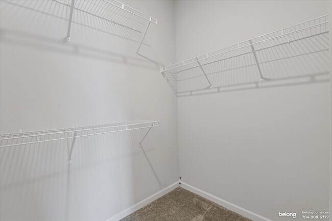 Building Photo - 2573 Ruby Dixon Xing Dr