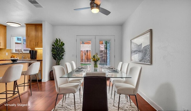 Building Photo - 53635 Avenida Bermudas