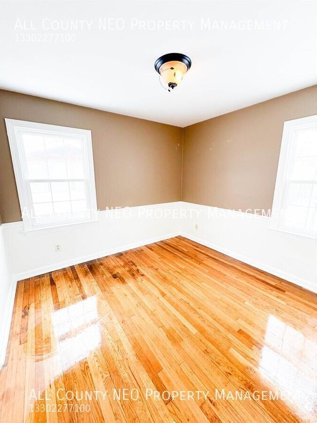 Building Photo - 2359 12th St